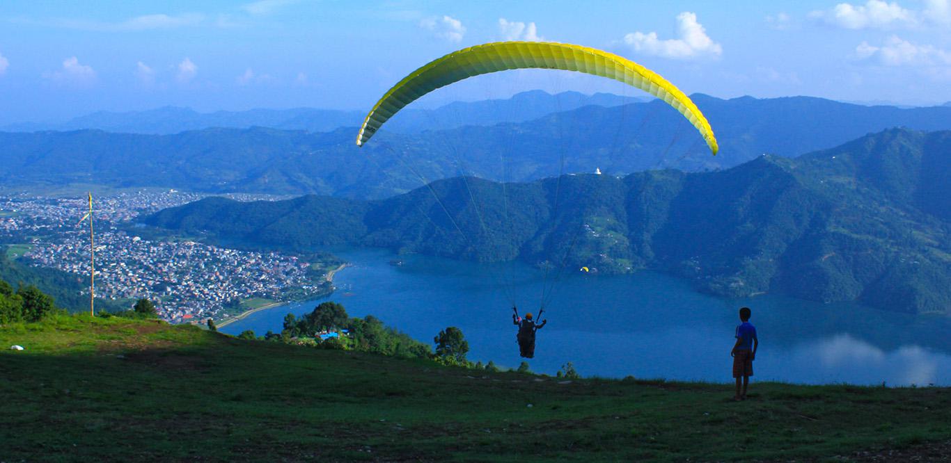 Paragliding in Nepal 